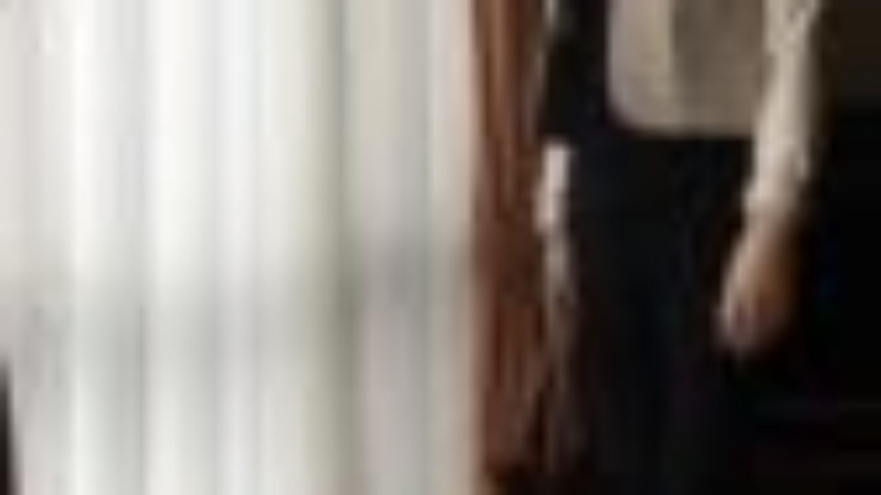 セオリーとユニクロのコーデ ジャケットの袖丈を直す 40代 50代 ファッションを考えるｒｏのブログ